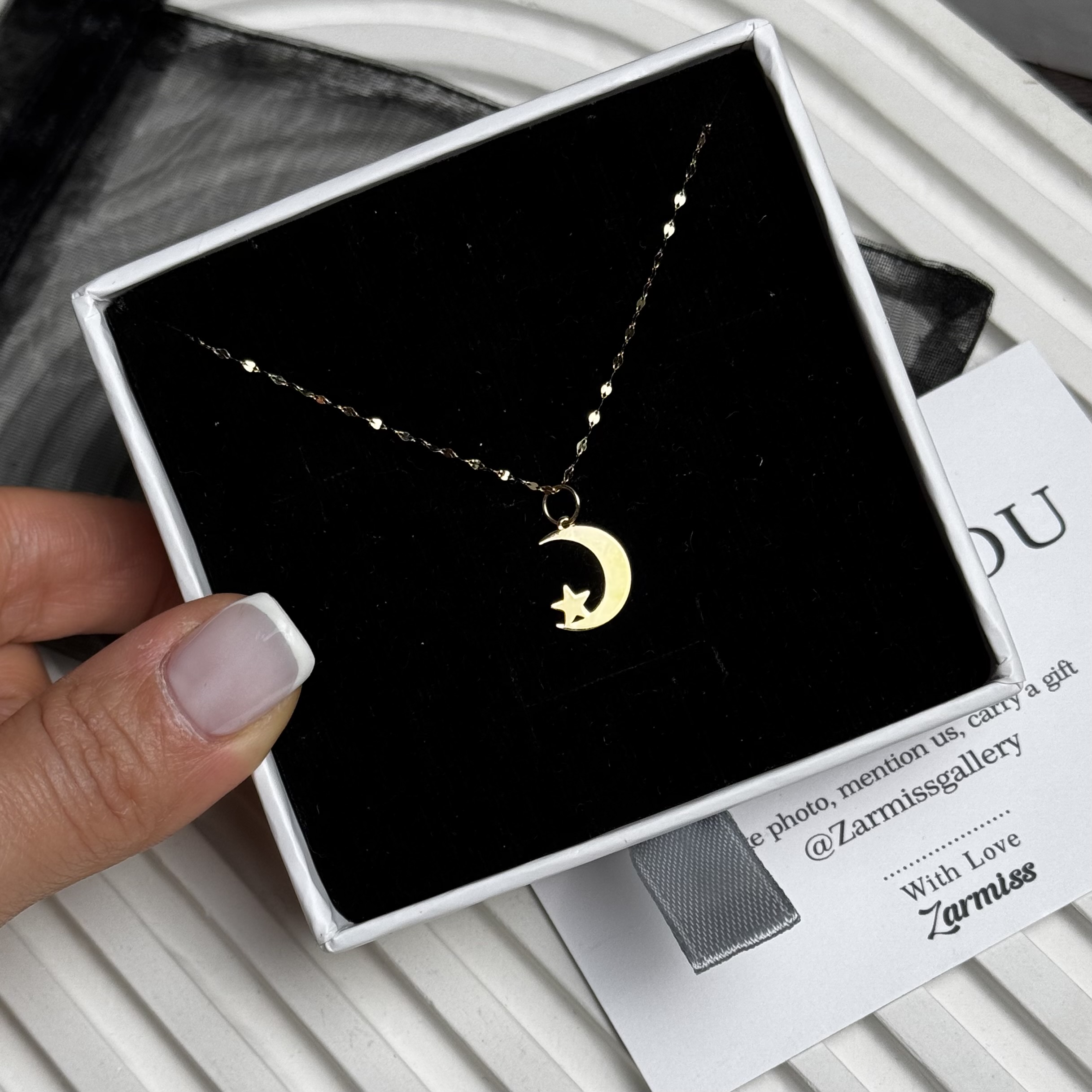 پلاک ماه و ستاره 0401