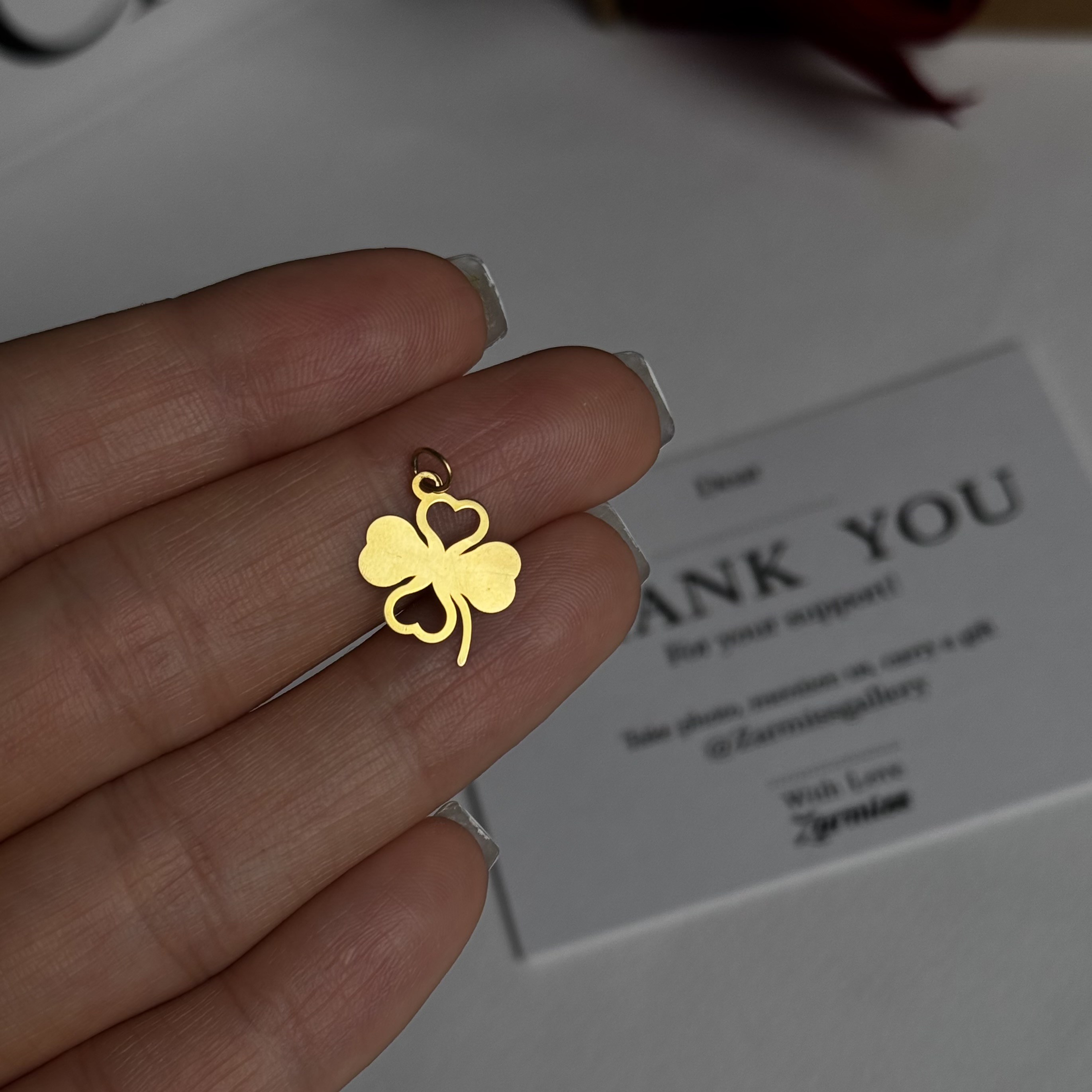 پلاك شبدر تو خالى0428